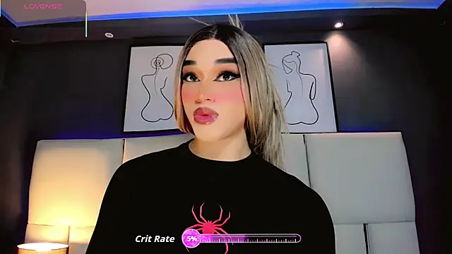 Snapshot of Valeriasmiithh chatting on October 19, 8:20 pm Valeriasmiithh online show from October 19, 8:20 pm