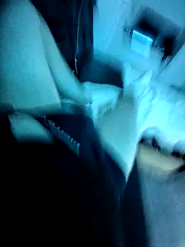 Snapshot of fuuck3dAss chatting on September 13, 10:09 pm fuuck3dAss online show from September 13, 10:09 pm