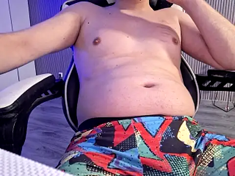 Snapshot of fuuck3dAss chatting on November 6, 11:33 am fuuck3dAss online show from November 6, 11:33 am