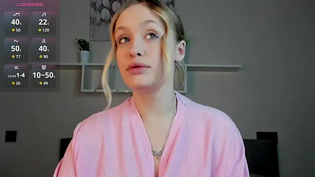 Julliakoill online show from November 16, 6:52 am