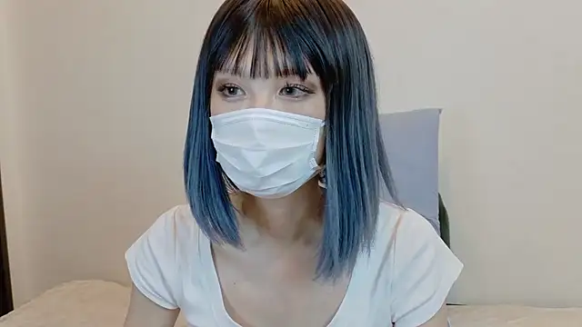 sarina at online show from November 15, 7:27 am