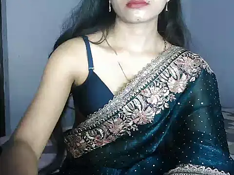 ROSE GOLDE online show from February 23, 12:52 am