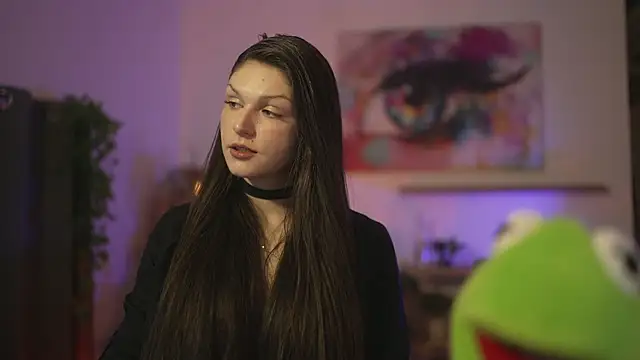 m1agarand online show from April 18, 7:58 pm