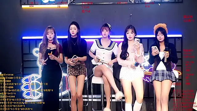 EYgirl222 online show from October 12, 8:24 am