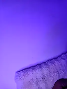 Snapshot of iamlalamilano chatting on February 9, 9:30 pm iamlalamilano online show from February 9, 9:30 pm