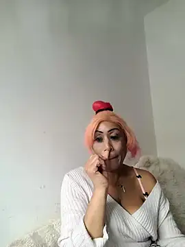 iamlalamilano online show from March 31, 1:55 pm