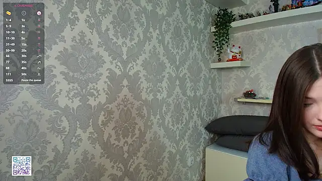 Snapshot of Fire_katie chatting on February 28, 3:46 pm Fire katie online show from February 28, 3:46 pm