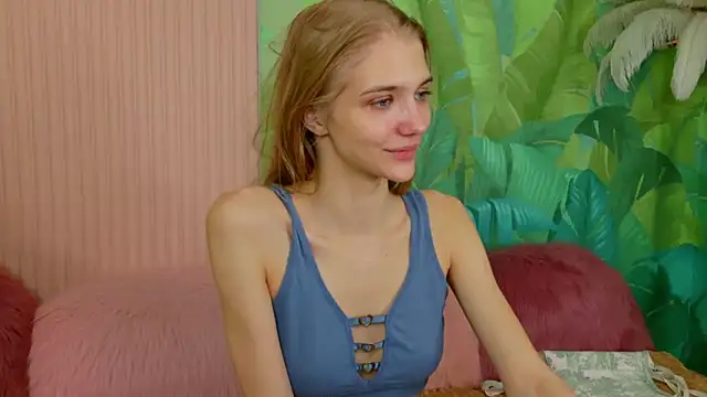 4example Chloe online show from February 27, 10:37 am