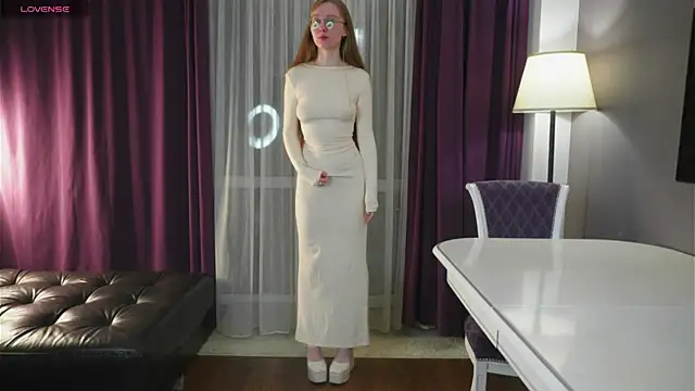 HarrietGeorge online show from October 6, 2:03 pm