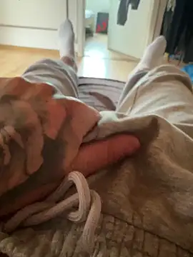 Dodxx77 online show from October 5, 4:05 pm