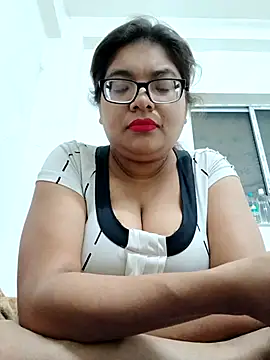 Elie couple143 online show from November 19, 8:09 pm