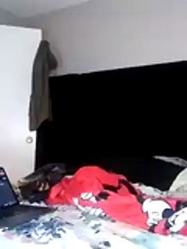 sweetnjuicyyy online show from October 28, 7:16 pm