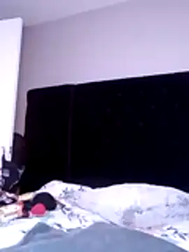 sweetnjuicyyy online show from October 29, 7:21 am