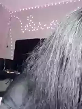 sweetnjuicyyy online show from November 8, 6:57 am