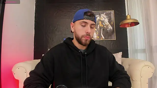 Maximo Wolff online show from October 14, 8:09 pm