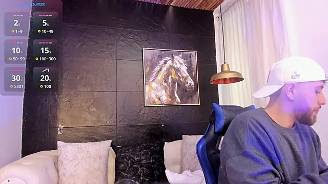 Maximo Wolff online show from October 17, 8:11 pm