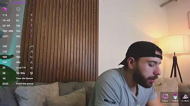 Maximo Wolff online show from April 6, 7:48 pm