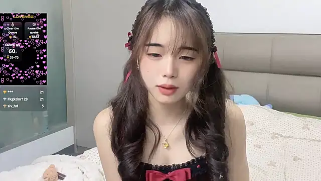 kexin a online show from February 6, 11:13 am