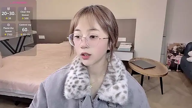 nini a online show from December 2, 8:30 am