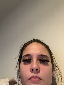 LollyLove  online show from February 22, 7:01 pm