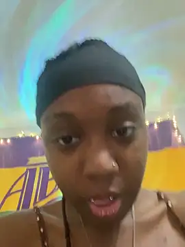 HennessyBaby21 online show from March 15, 8:26 pm