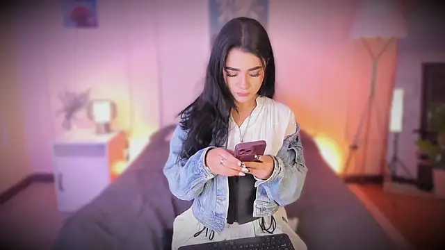 emma soul1 online show from April 14, 7:09 pm