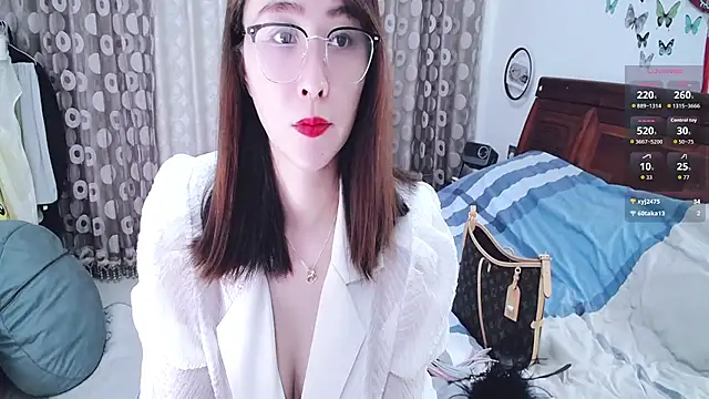 Snapshot of GUO168 chatting on July 13, 7:49 pm GUO168 online show from July 13, 7:49 pm