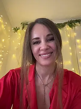 LucieMack online show from March 1, 7:27 pm