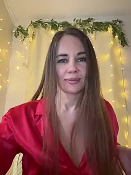 LucieMack online show from March 26, 6:57 pm