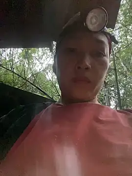 Snapshot of Lai005 chatting on October 16, 2:34 am Lai005 online show from October 16, 2:34 am