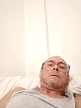 pakillobcn online show from October 16, 9:16 pm