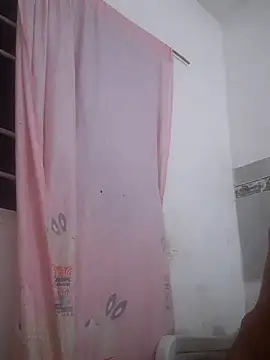 Snapshot of Flaqki chatting on September 20, 12:33 am Flaqki online show from September 20, 12:33 am