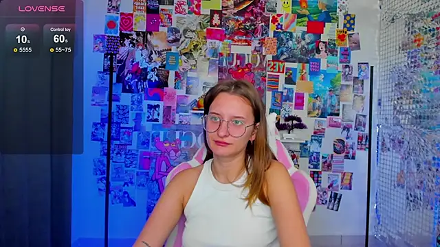 Maryyy May online show from October 7, 6:49 pm