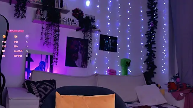 Lollyshy online show from December 16, 7:02 am