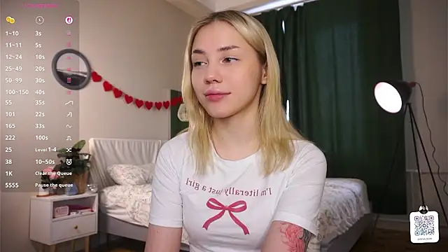 LilianBenskin online show from March 7, 5:37 am