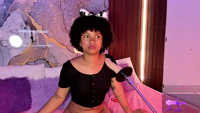 Lolalewis777 online show from October 30, 2:35 am