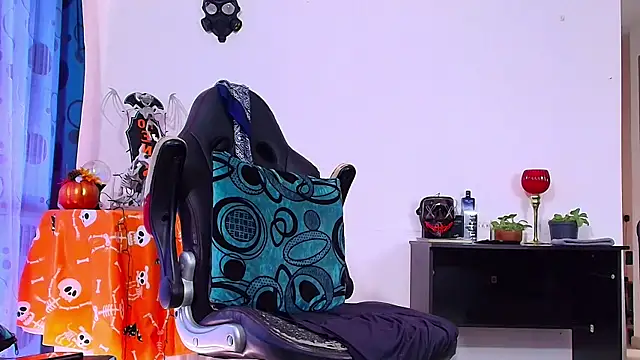 Snapshot of DaveSoldier chatting on November 10, 7:46 pm DaveSoldier online show from November 10, 7:46 pm