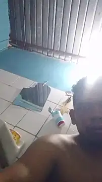 Snapshot of Big_Penis_1000 chatting on December 15, 9:35 am Big Penis 1000 online show from December 15, 9:35 am