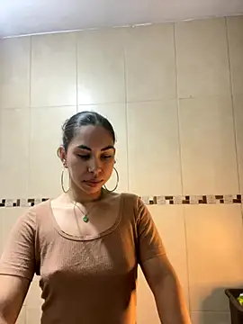 Snapshot of jessens144 chatting on November 27, 4:36 am jessens144 online show from November 27, 4:36 am