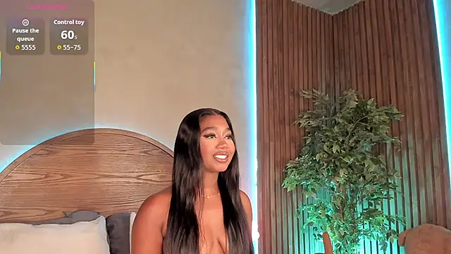 alisonn moon online show from October 7, 11:35 pm