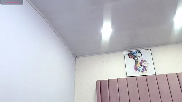 AriannaAdames online show from March 25, 1:17 pm