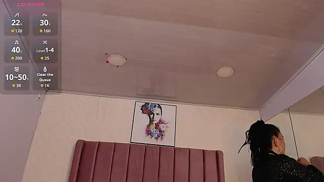 Snapshot of AriannaAdames chatting on June 29, 1:00 pm AriannaAdames online show from June 29, 1:00 pm