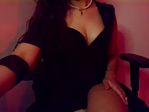 redruby xoxo online show from March 27, 9:21 am