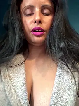 Angelaarayexx online show from January 16, 1:15 pm