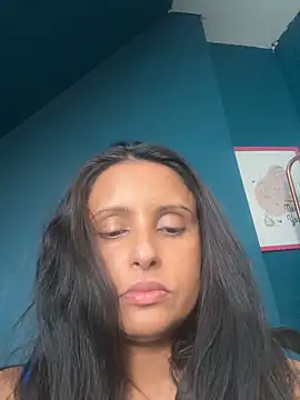 Angelaarayexx online show from April 22, 11:34 am