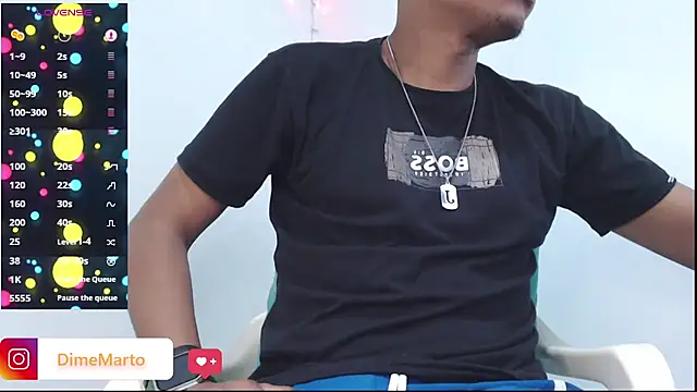 Snapshot of mike_black_22 chatting on June 23, 11:52 am mike black 22 online show from June 23, 11:52 am