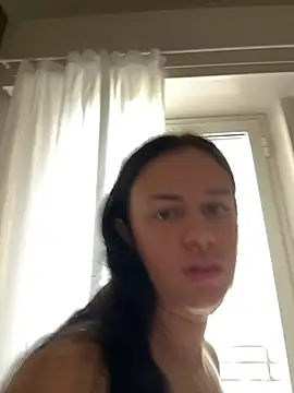 missgiuuuli online show from August 6, 3:58 pm