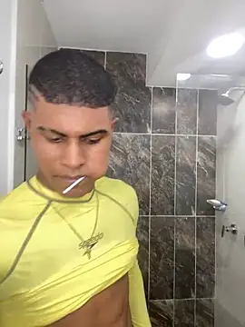 Snapshot of Nick_Jackson_ chatting on February 4, 5:46 am Nick Jackson online show from February 4, 5:46 am