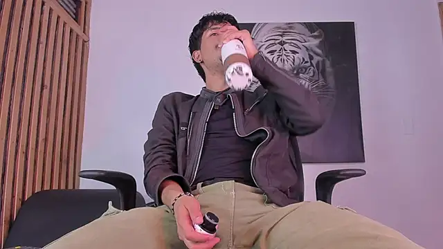 DimitriDeluxe online show from October 9, 7:34 pm