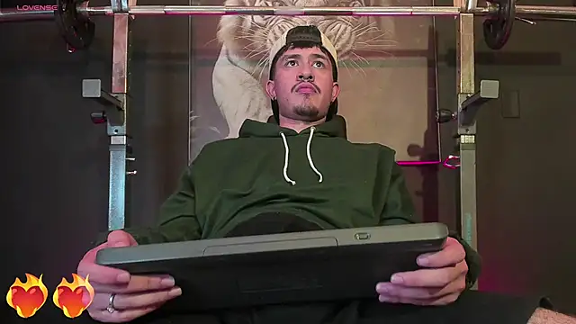 DimitriDeluxe online show from November 1, 12:34 am